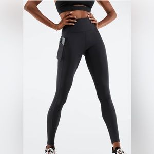 NWOT Fabletics Oasis PureLuxe High-Waisted Legging
